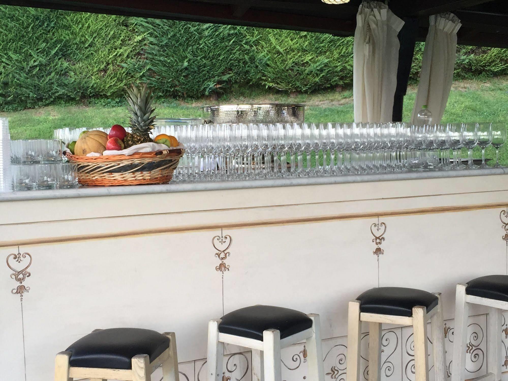 Borgo San Faustino Country Relais And Spa Morrano Exteriör bild