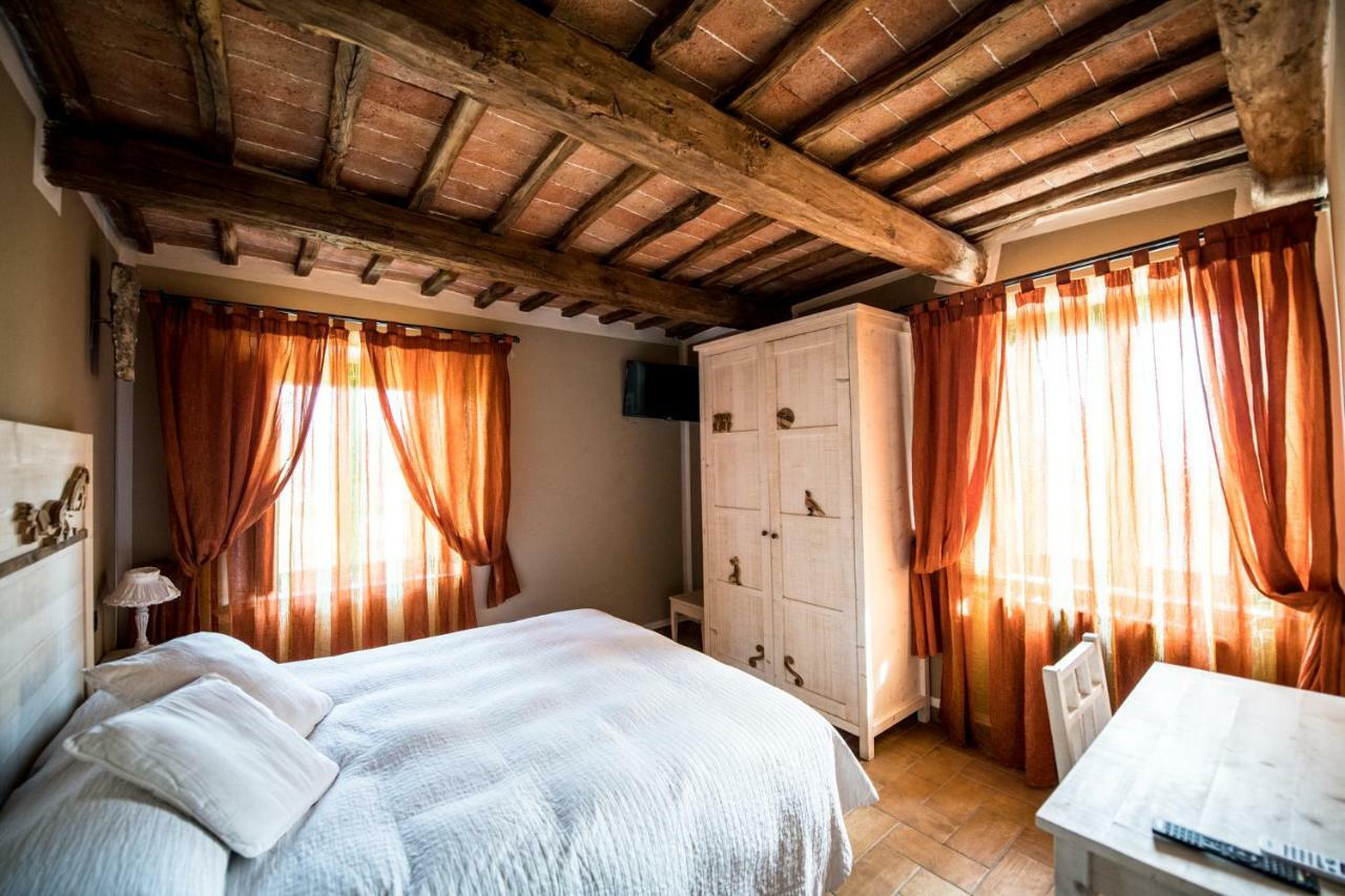Borgo San Faustino Country Relais And Spa Morrano Exteriör bild