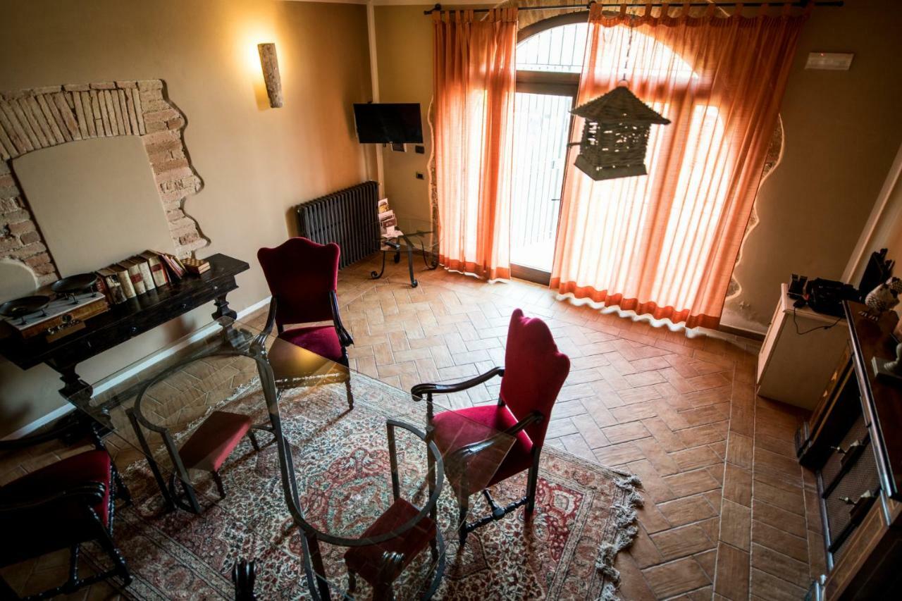 Borgo San Faustino Country Relais And Spa Morrano Exteriör bild